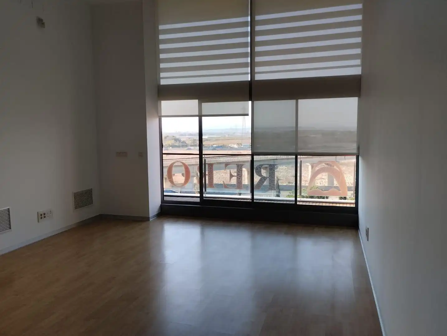 Ático con terraza en alquiler en Patraix