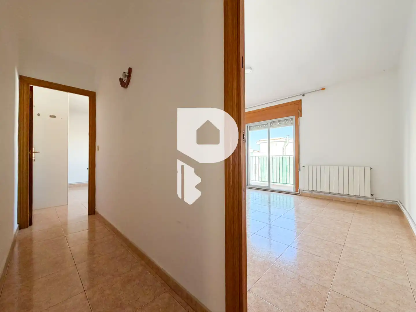 Piso en venta en Sant Joan Despí con Calefacción, Terraza y Horno