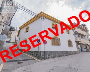 Exterior view of House or chalet for sale in Calicasas