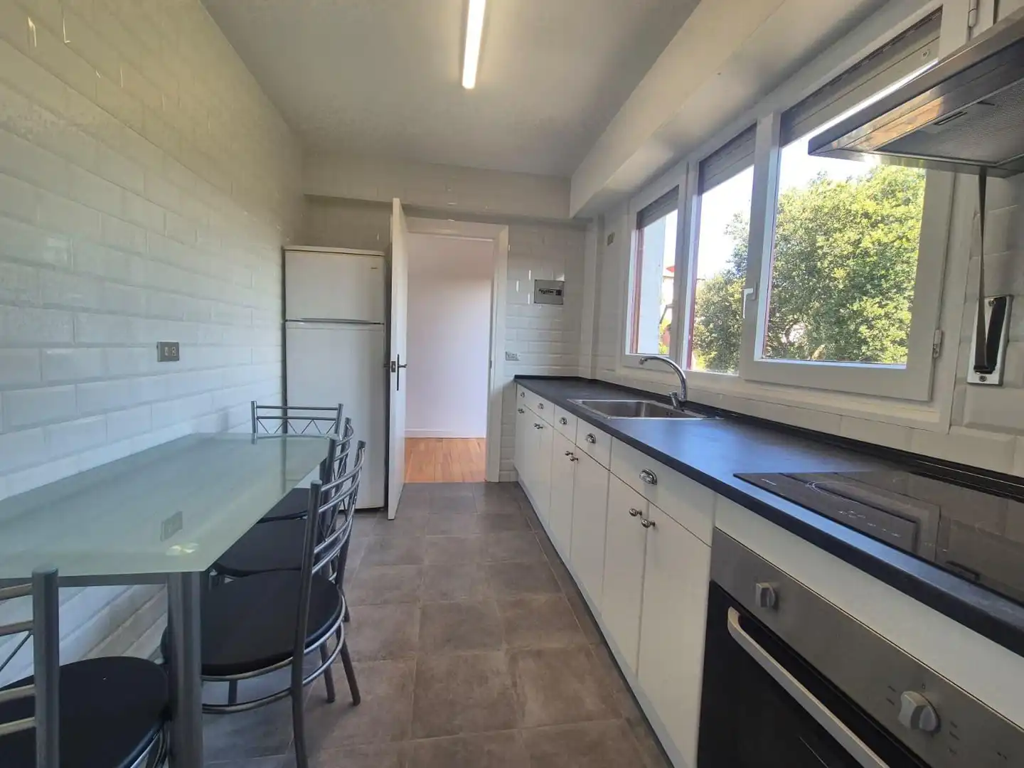 Cuina de Apartament en venda en Valle de Mena amb Terrassa