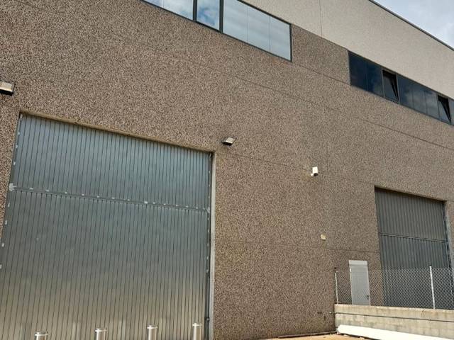 Local comercial en Venta en Carrer ďAlemanya, 1 en Can Parellada