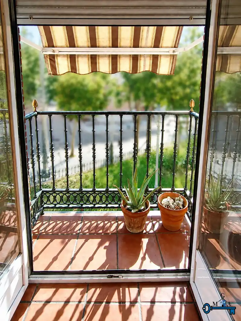 Terrasse von Wohnung zum Verkauf in Fuenlabrada mit Klimaanlage, Heizung und Parkett
