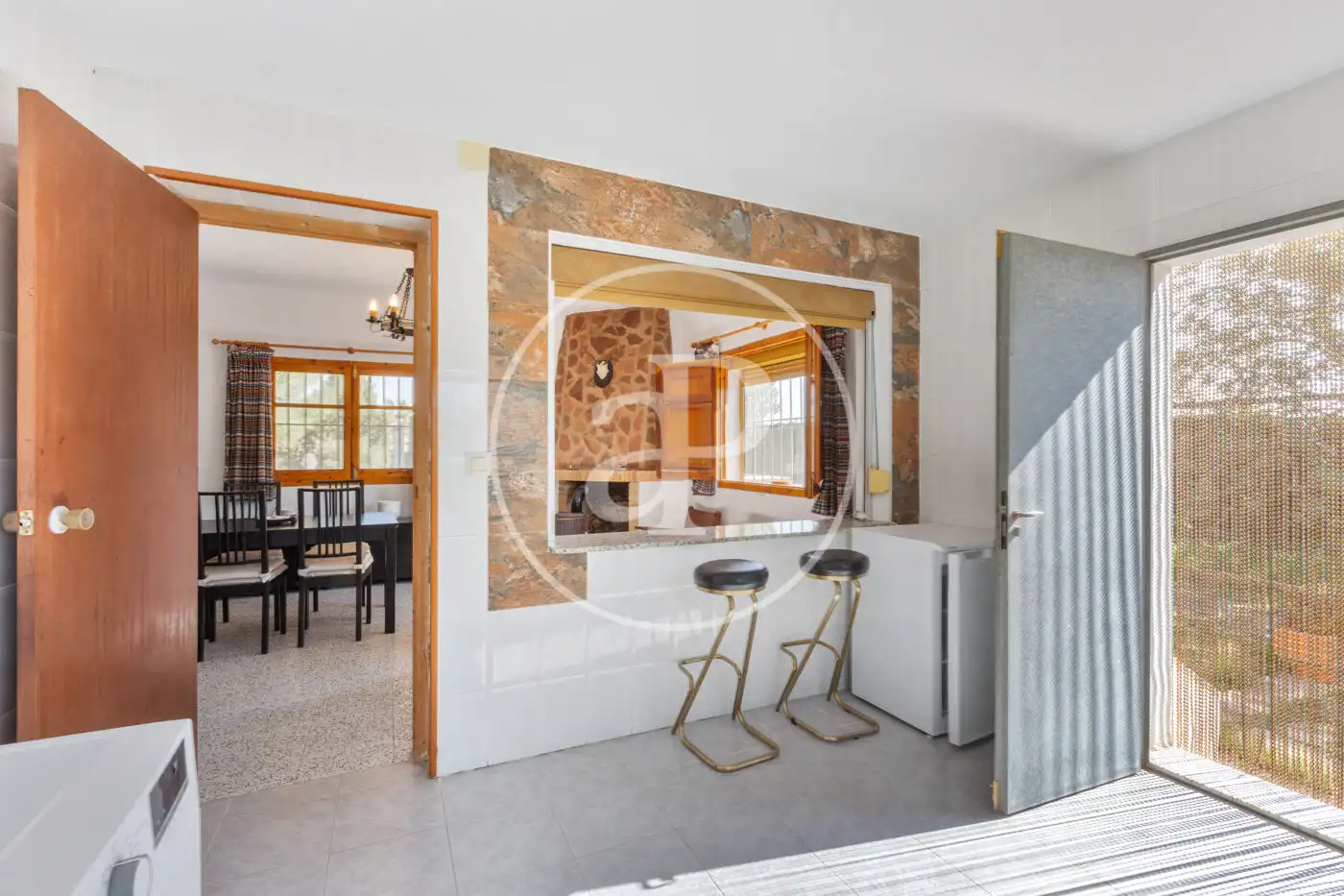 Kitchen of Houses for sale in Chiva  with Air Conditioner, Heating and Private garden