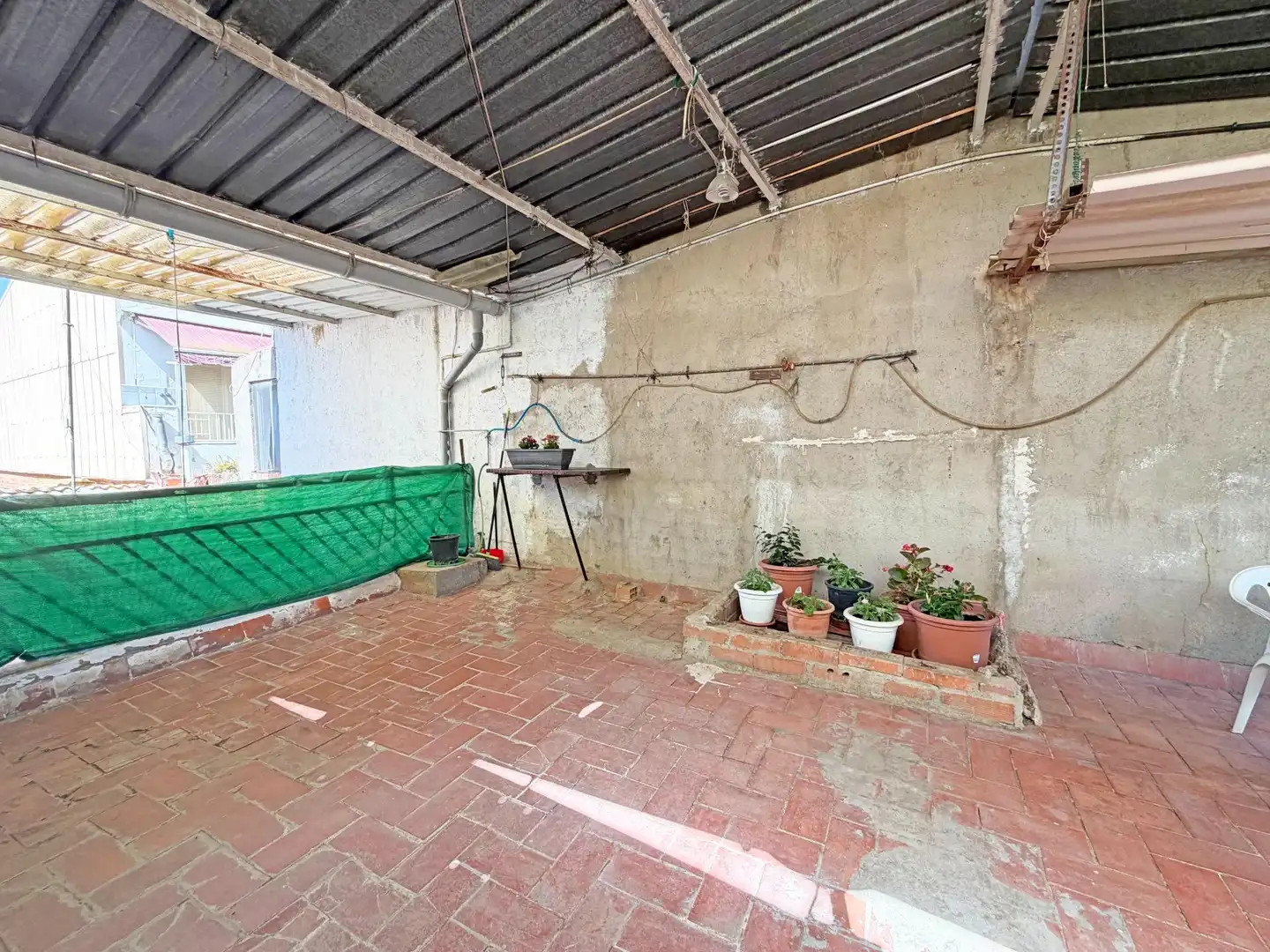Casa adosada en venta en Sabadell con Calefacción y Terraza
