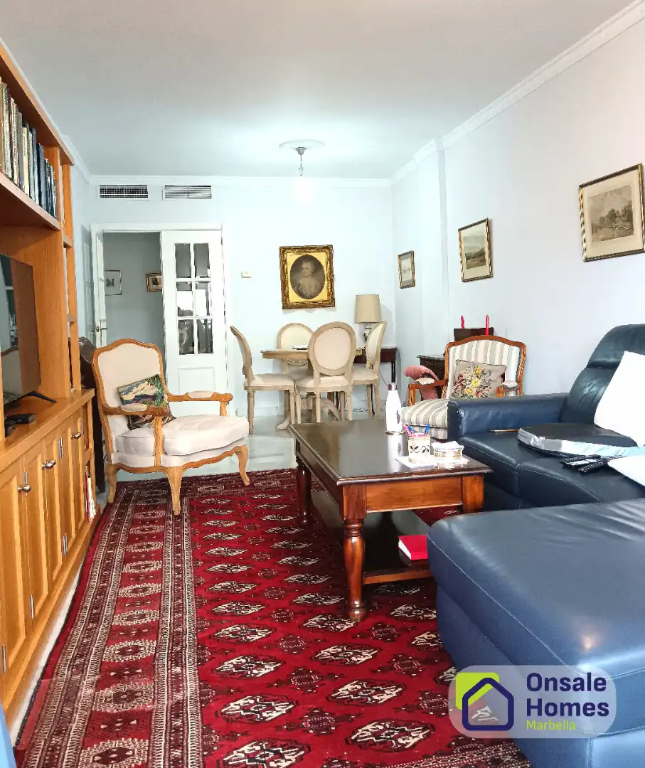 Wohnzimmer von Wohnung zum Verkauf in Marbella mit Abstellraum und Balkon