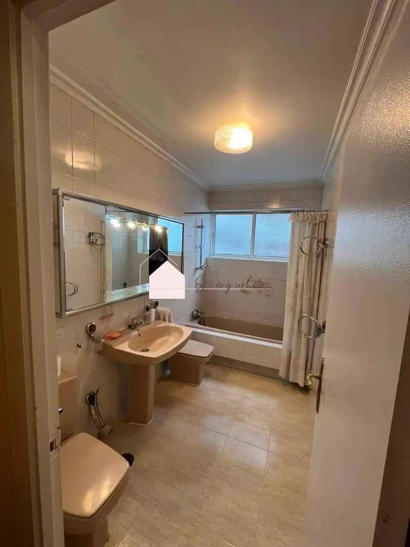 Baño de Piso en venta en Vigo  con Trastero