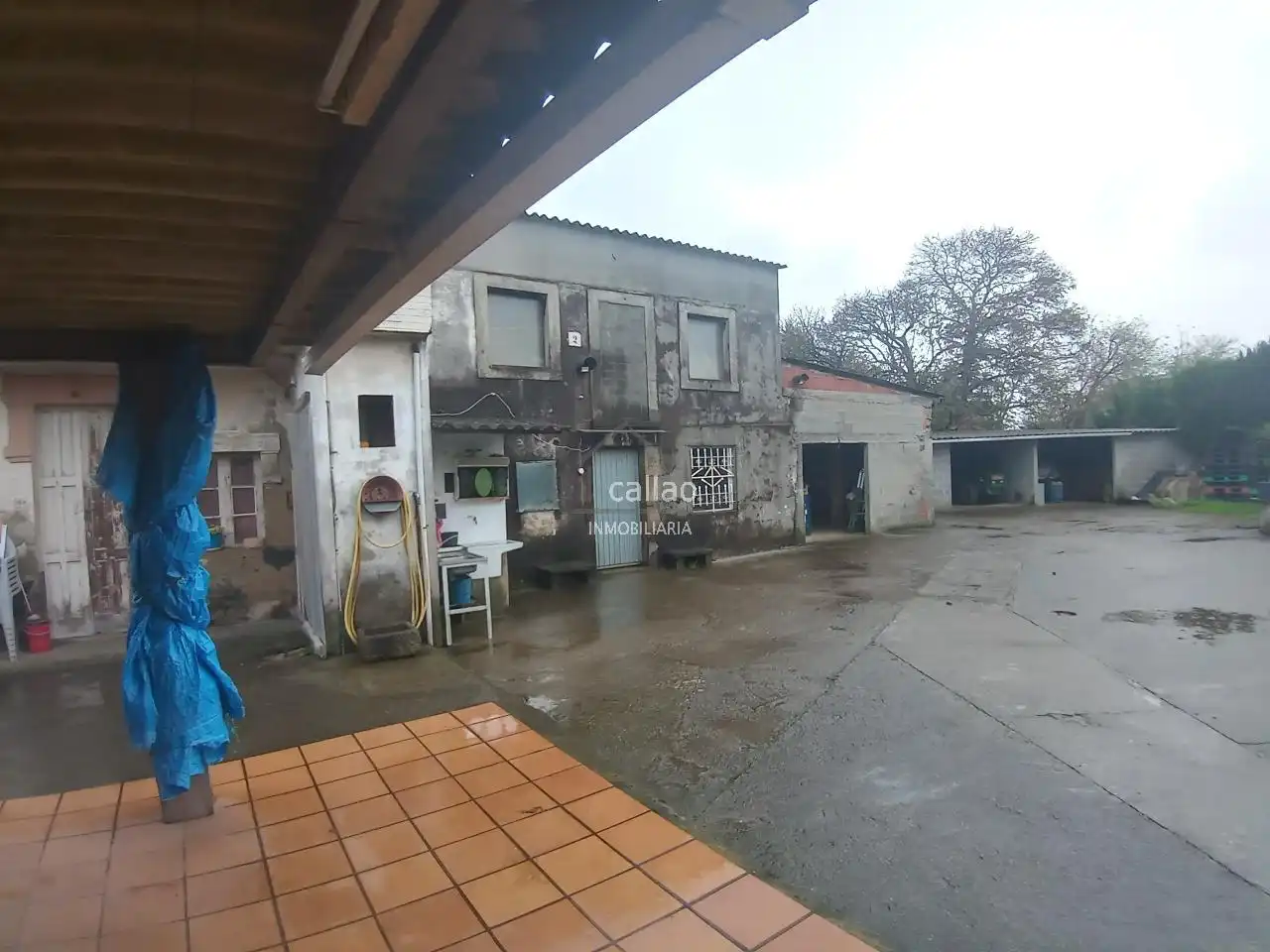 Vista exterior de Casa o xalet en venda en Ferrol amb Jardí privat i Traster