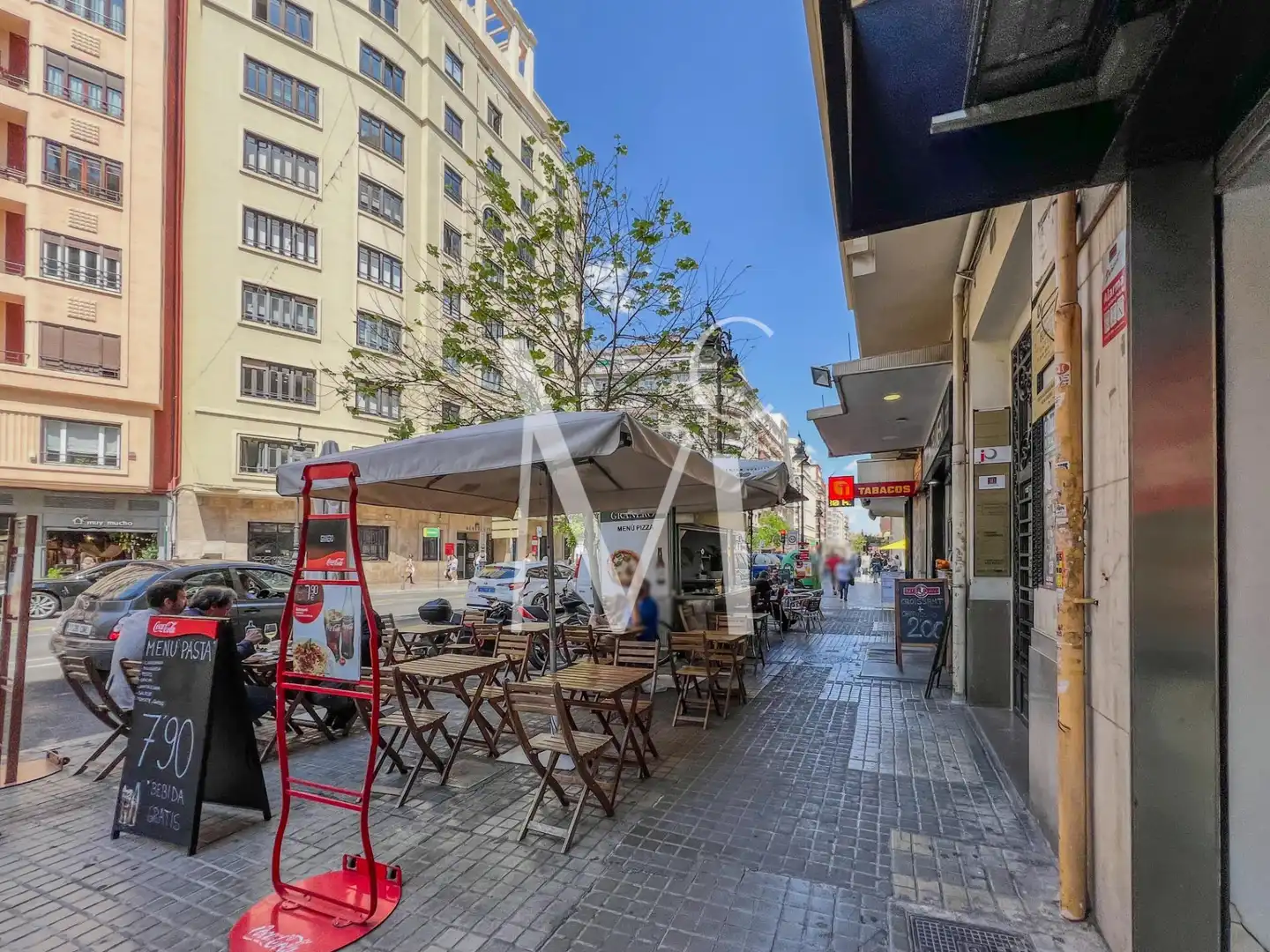 Vista exterior de Local de alquiler en Valencia