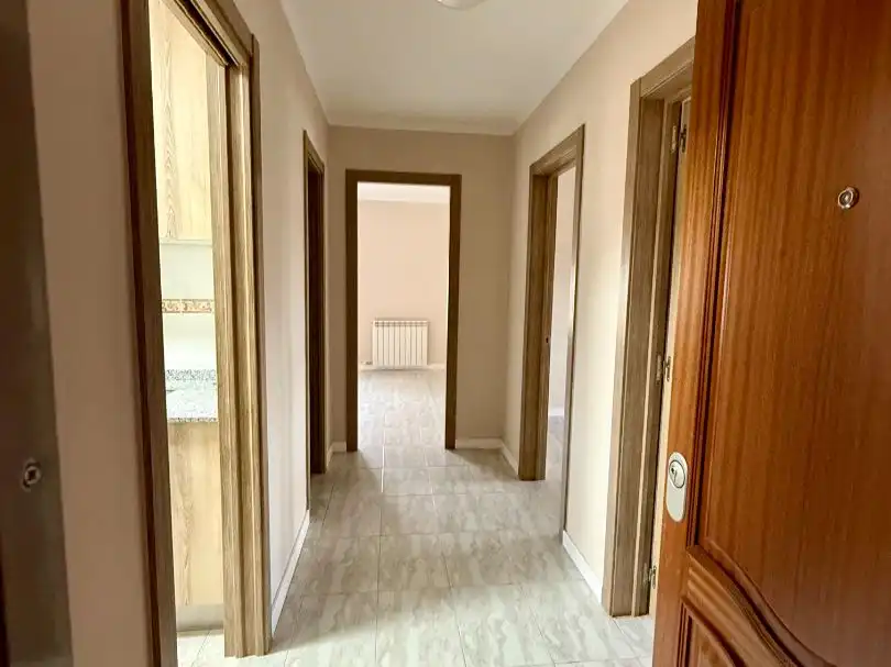 Piso en venta en carretera de castello 8