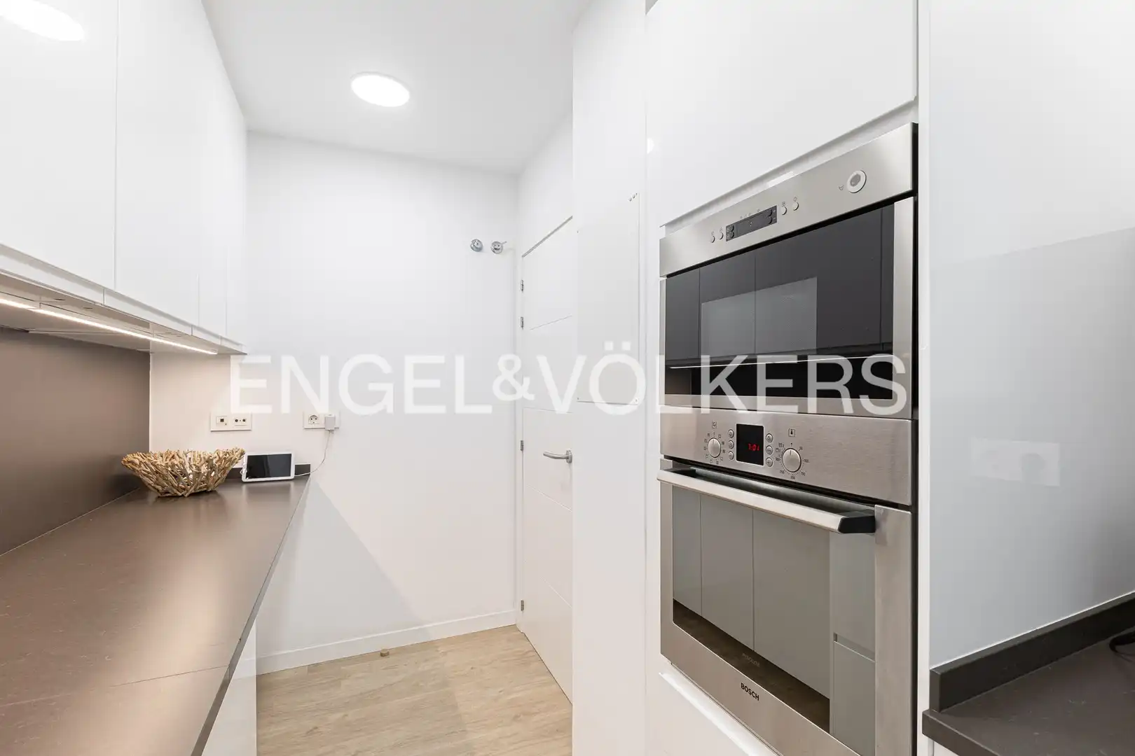Cocina de Piso en venta en Sant Joan Despí con Aire acondicionado, Calefacción y Parquet