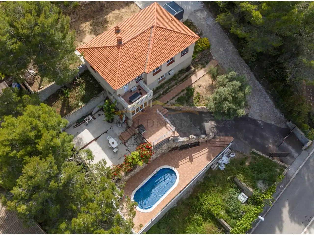 Vista exterior de Casa o xalet en venda en Corbera de Llobregat amb Aire condicionat, Jardí privat i Terrassa