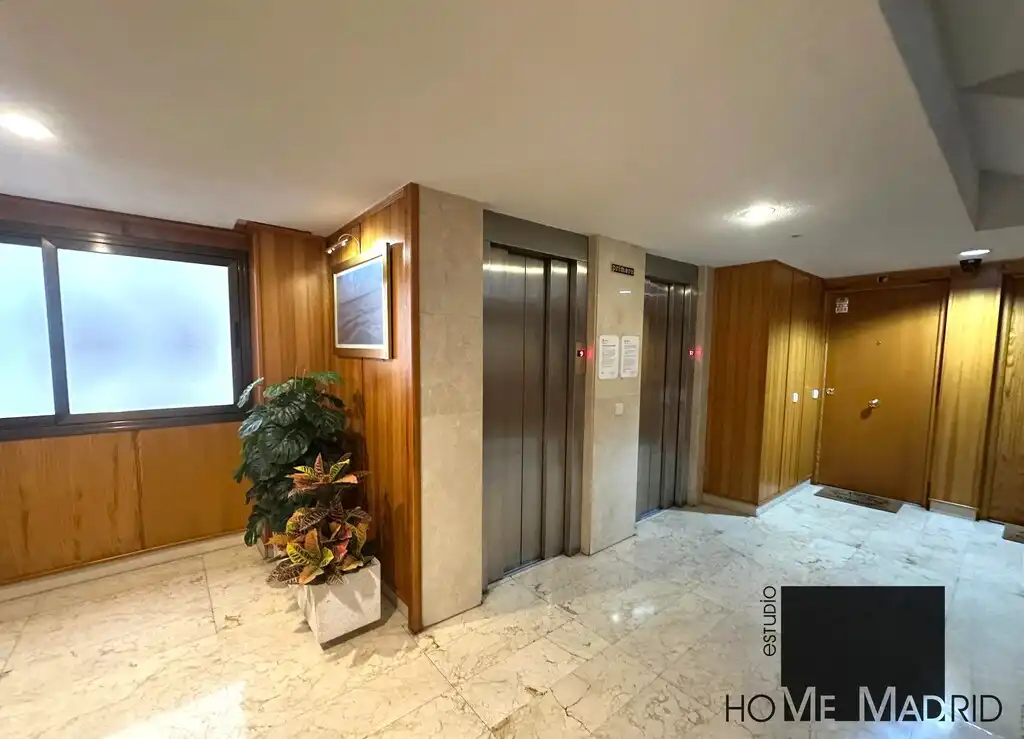 Wohnung zum Verkauf in Madrid mit Heizung und Parkett