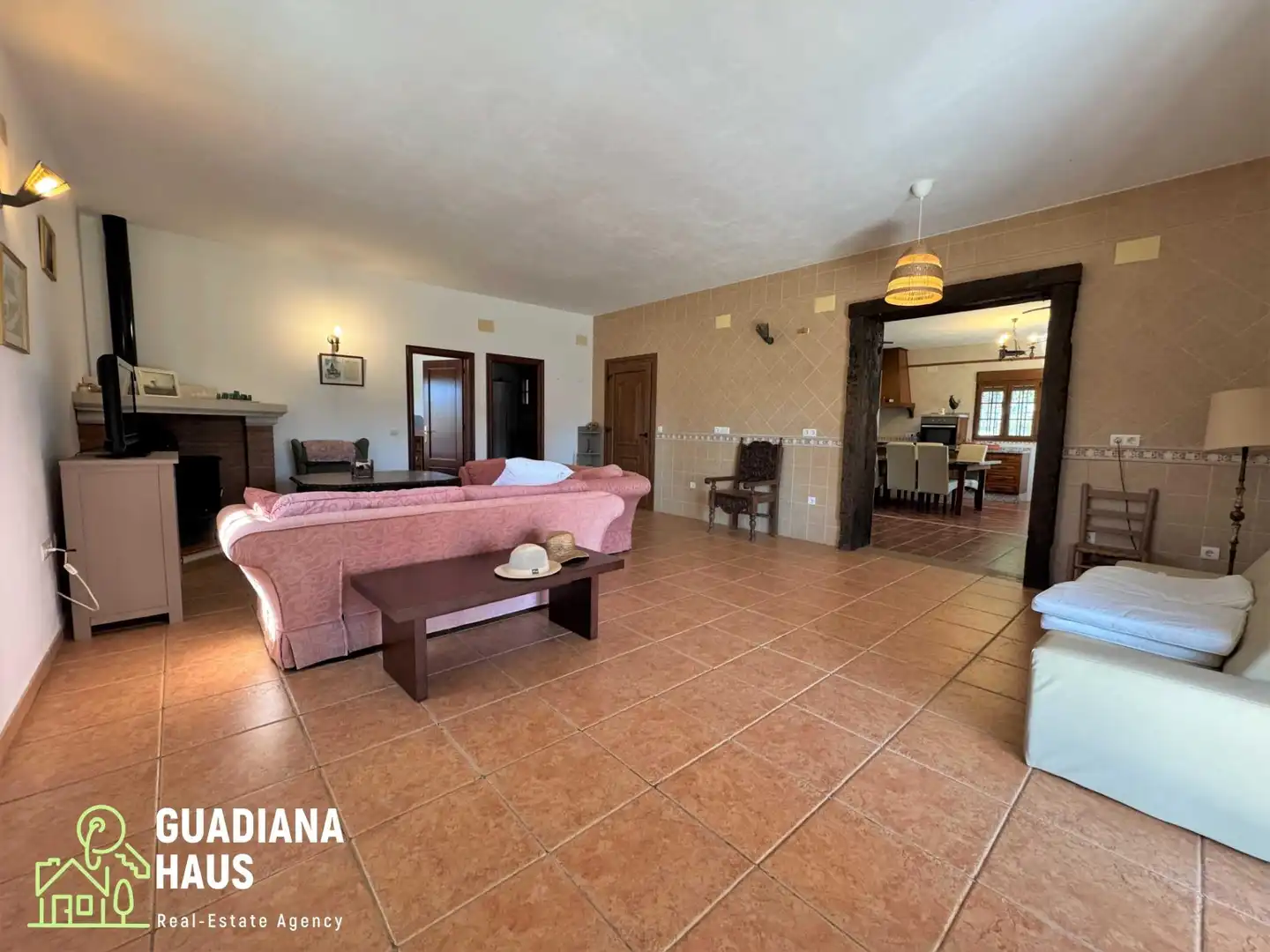 Living room of Country homes for sale in San Silvestre de Guzmán