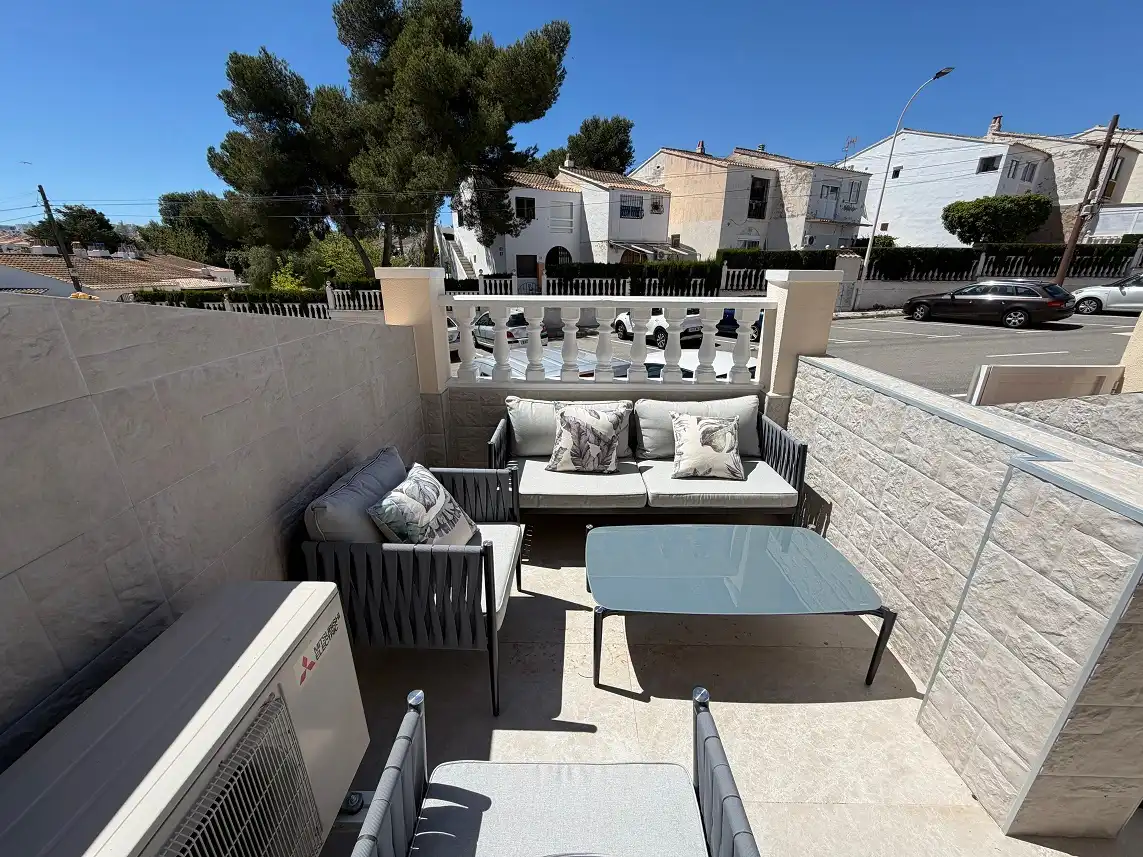 Terraza de Casa o chalet en venta en Santa Pola con Aire acondicionado, Jardín privado y Amueblado
