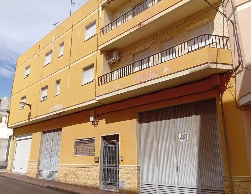 Vista exterior de Piso en venta en Benahadux