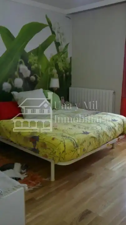 Habitación de Casa o chalet en venta en Doñinos de Salamanca con Calefacción, Terraza y Trastero