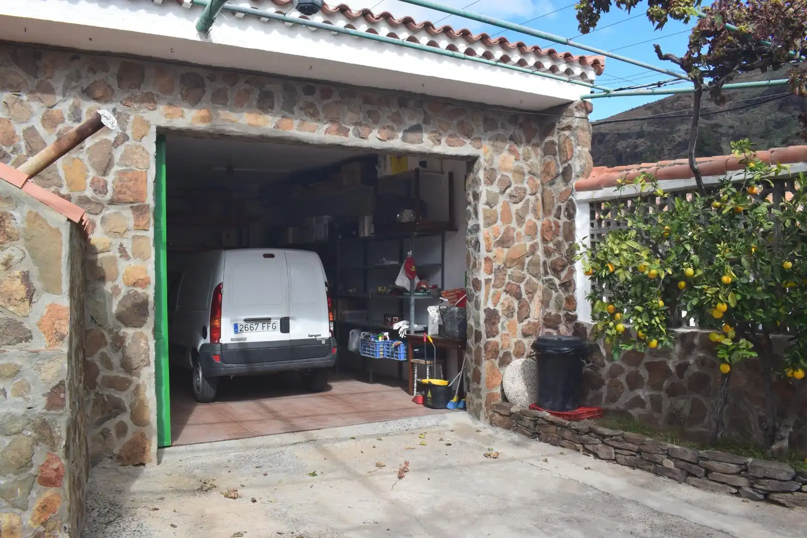 Parking of Houses for sale in San Bartolomé de Tirajana  with Private garden, Terrace and Storage room
