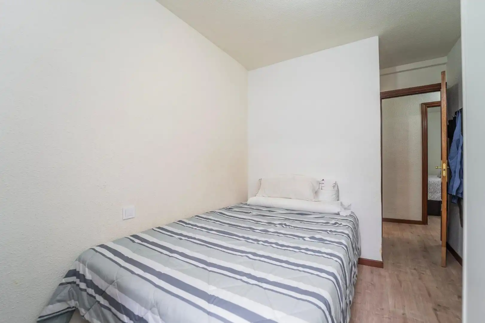Habitación de Piso en venta en Leganés con Calefacción