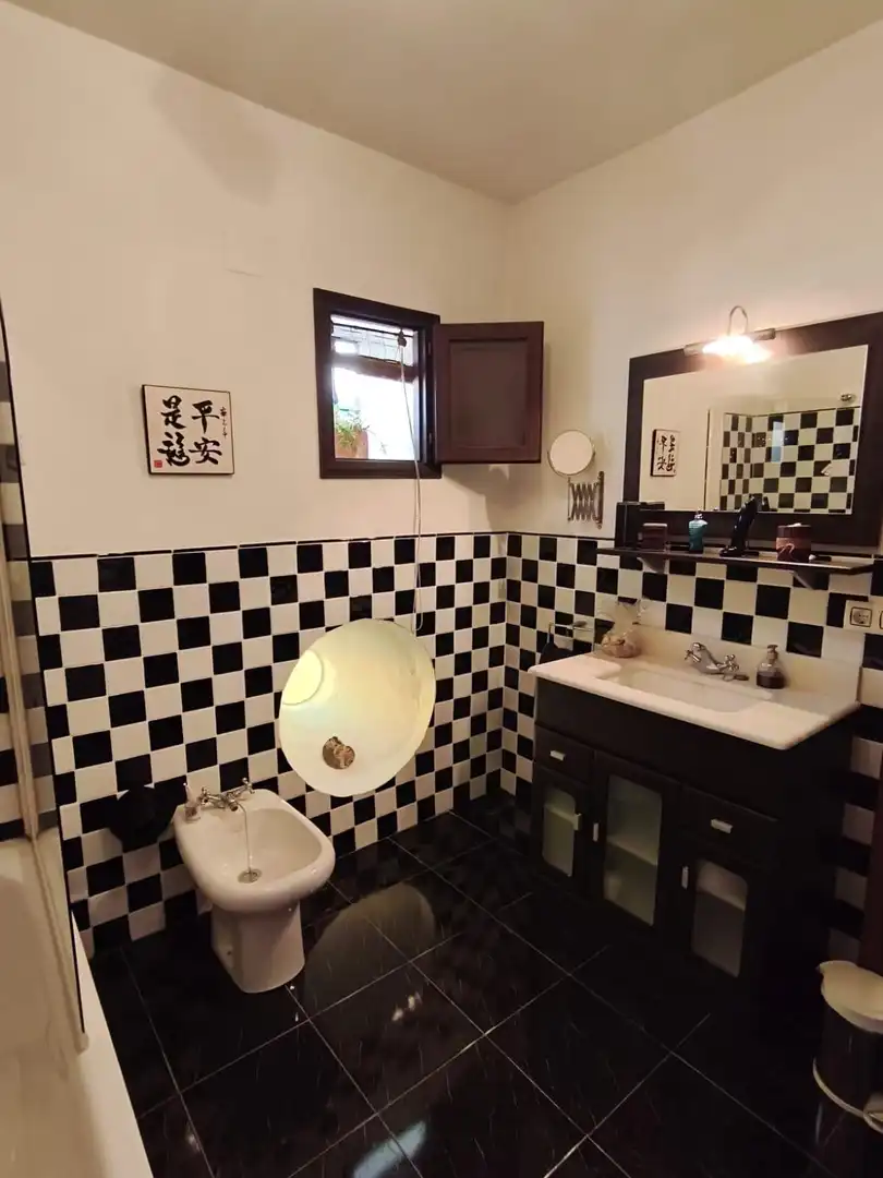 Bathroom of Houses for sale in Mairena del Alcor  with Air Conditioner and Heating