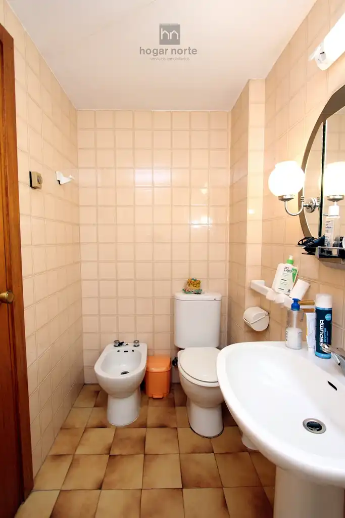 Baño de Casa o chalet en venta en San Sebastián de los Reyes con Aire acondicionado, Calefacción y Jardín privado