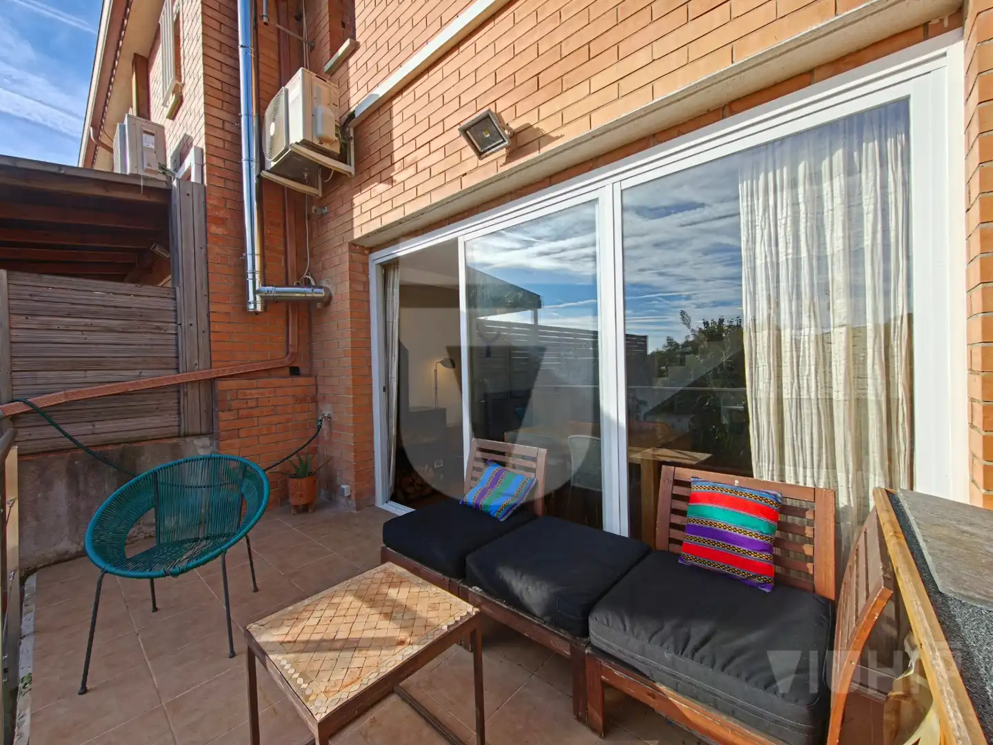 Terraza de Casa adosada en venta en Tiana con Aire acondicionado, Jardín privado y Parquet