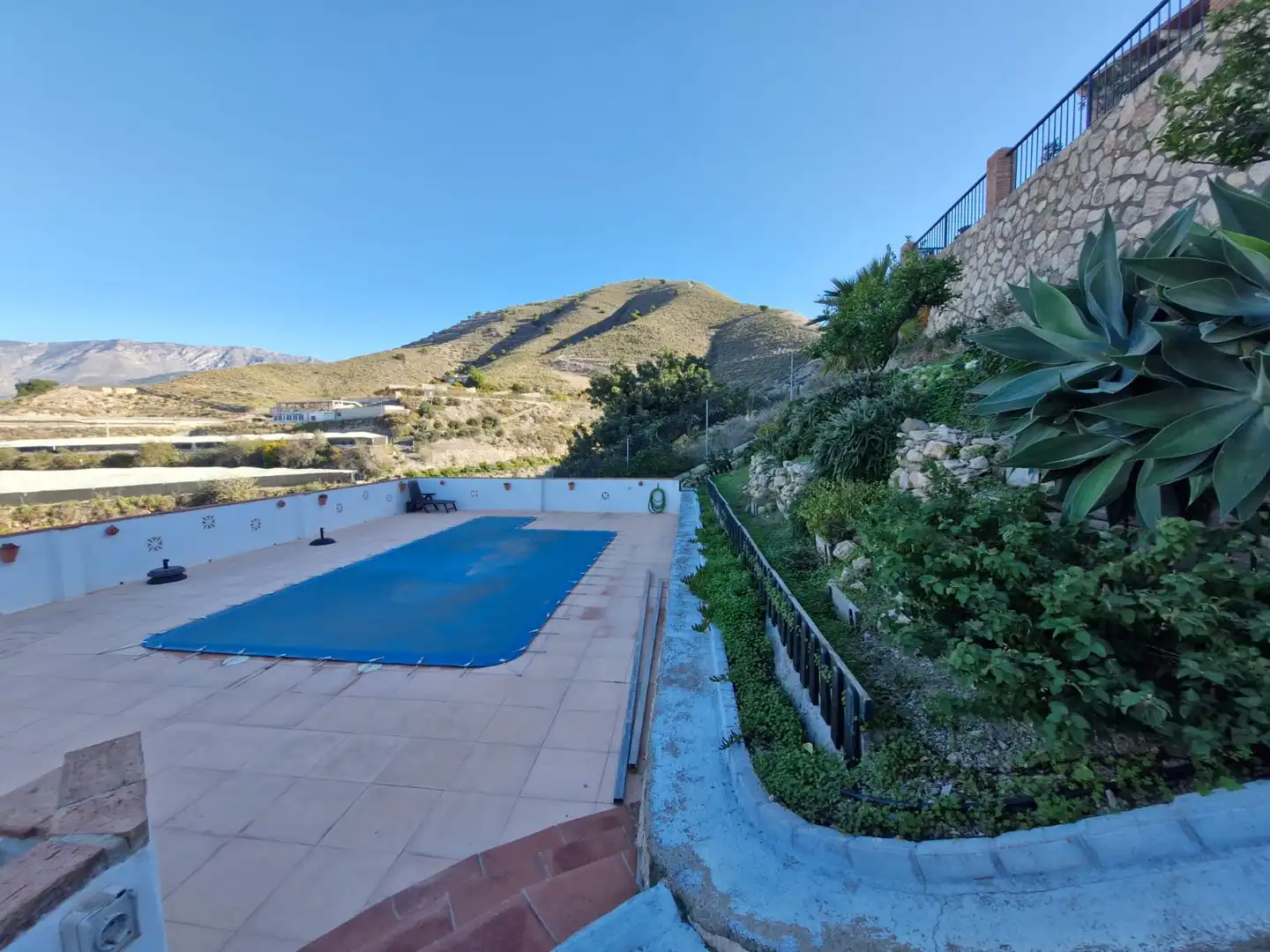 Vista exterior de Finca rústica en venta en Motril con Jardín privado, Terraza y Trastero