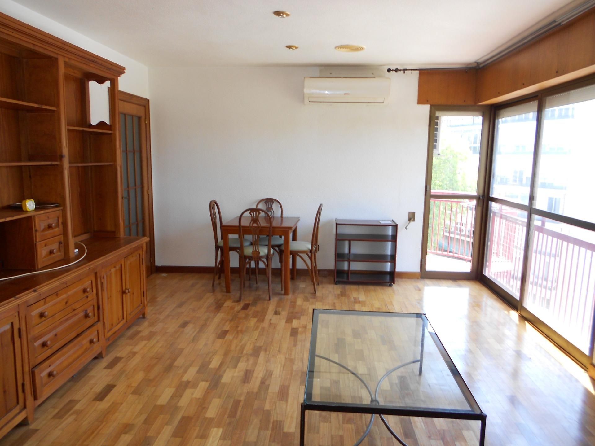 Sala d'estar de Apartament en venda en  Murcia Capital amb Aire condicionat, Calefacció i Parquet