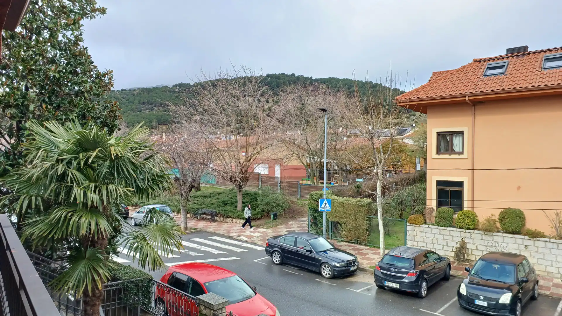 Vista exterior de Casa o xalet en venda en Moralzarzal amb Jardí privat i Terrassa