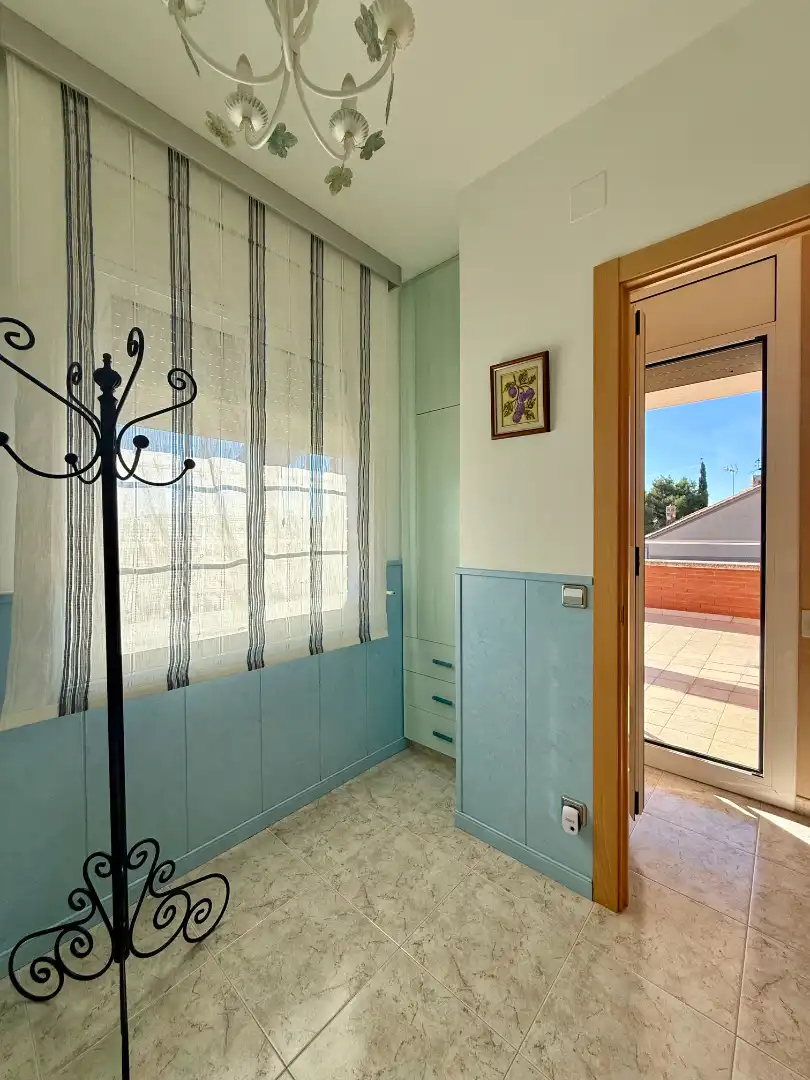 Baño de Casa o chalet en venta en Vallirana con Jardín privado, Terraza y Horno