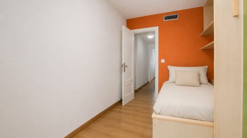 Foto 3 de Piso en venta en Rambla de Sant Jordi, Centre, Ripollet