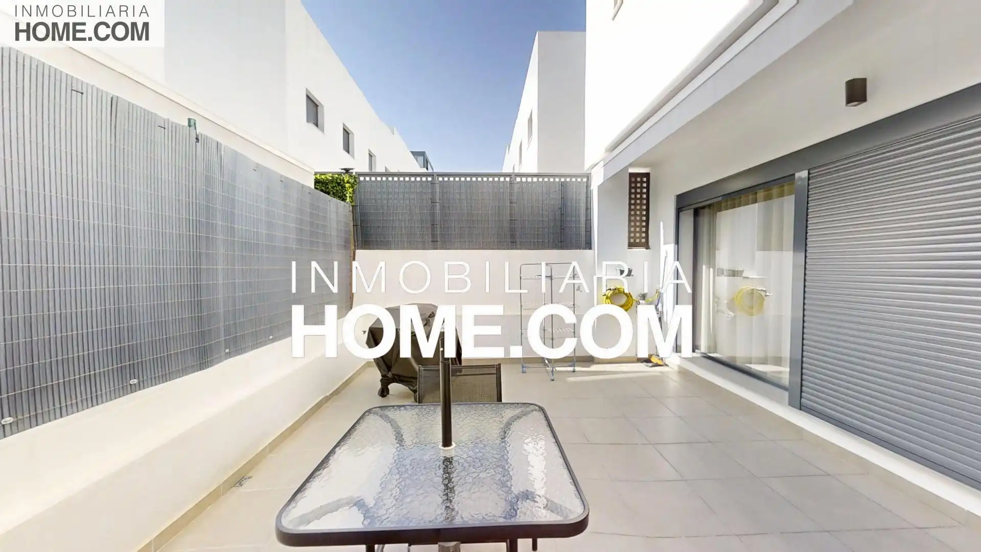 Adosado con terraza en venta en Calle Santa Magdalena, imagen 2