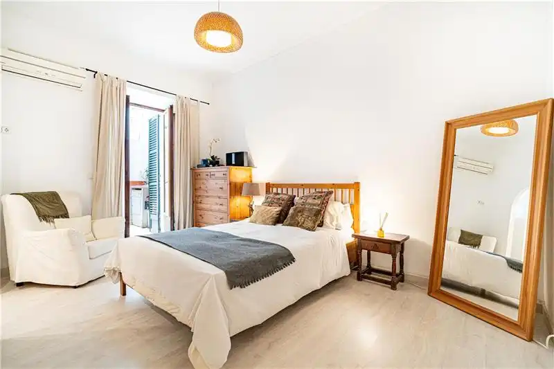 Schlafzimmer von Erdgeschoss zum Verkauf in  Palma de Mallorca mit Klimaanlage und Terrasse