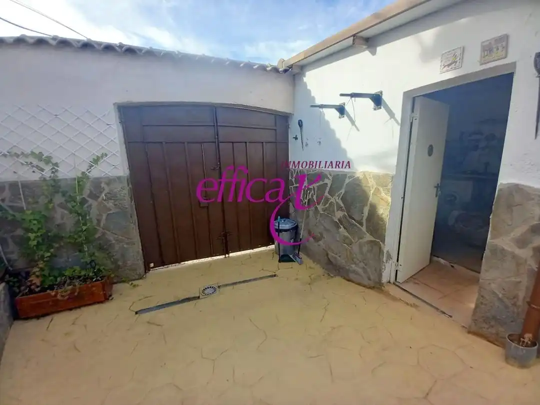 Casa o chalet en venta en Santo Domingo-Caudilla con Aire acondicionado, Calefacción y Trastero