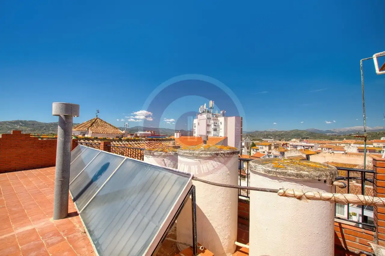 Terrassa de Casa o xalet en venda en Vélez-Málaga amb Jardí privat i Piscina