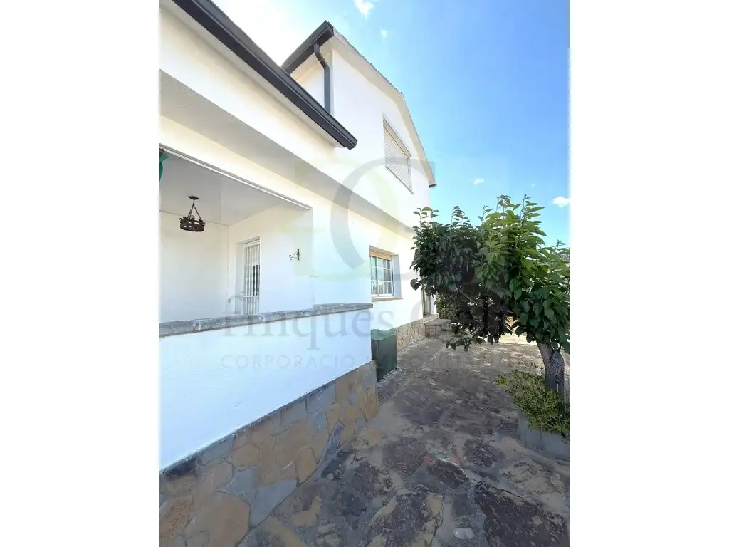 Exterior view of Houses for sale in Castellgalí