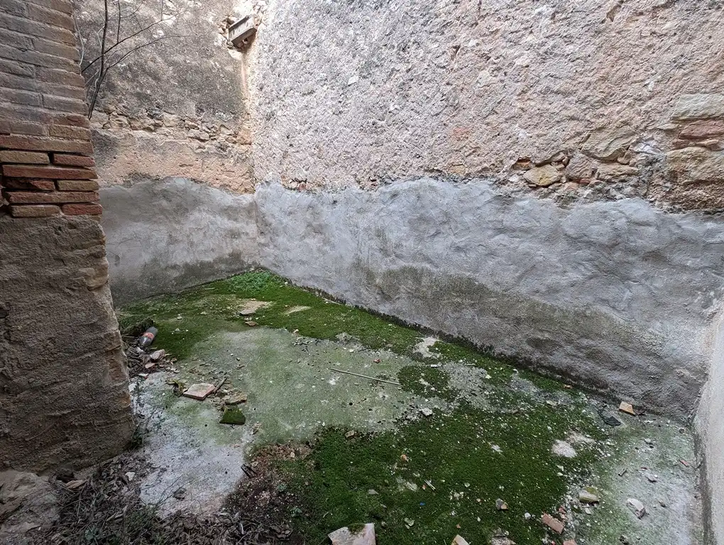 Houses for sale in Lledó  with Private garden