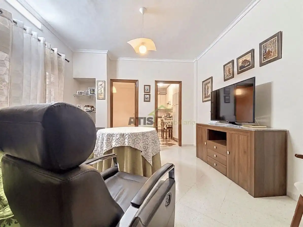 Sala de estar de Casa o chalet en venta en Puente Genil con Aire acondicionado, Terraza y Trastero