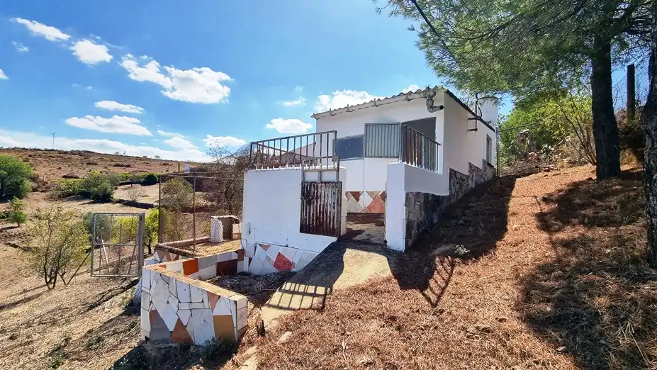 Vista exterior de Finca rústica en venta en El Campillo (Huelva) con Aire acondicionado, Jardín privado y Terraza