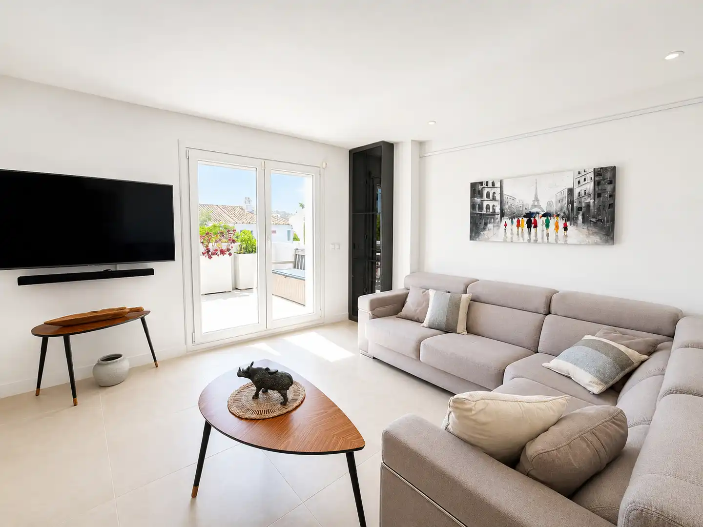 Sala de estar de Piso en venta en Benalmádena con Aire acondicionado, Terraza y Amueblado