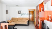 Living room of Flat for sale in Girona Capital  with Air Conditioner, Heating and Terrace