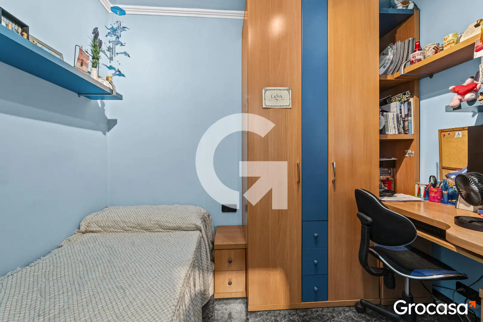 Dormitori de Pis en venda en L'Hospitalet de Llobregat amb Aire condicionat, Calefacció i Moblat
