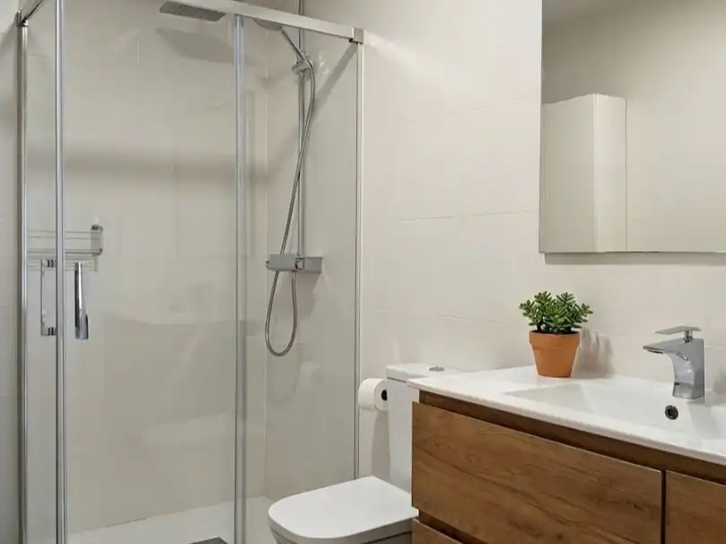 Bathroom of Flat for sale in Donostia - San Sebastián   with Balcony