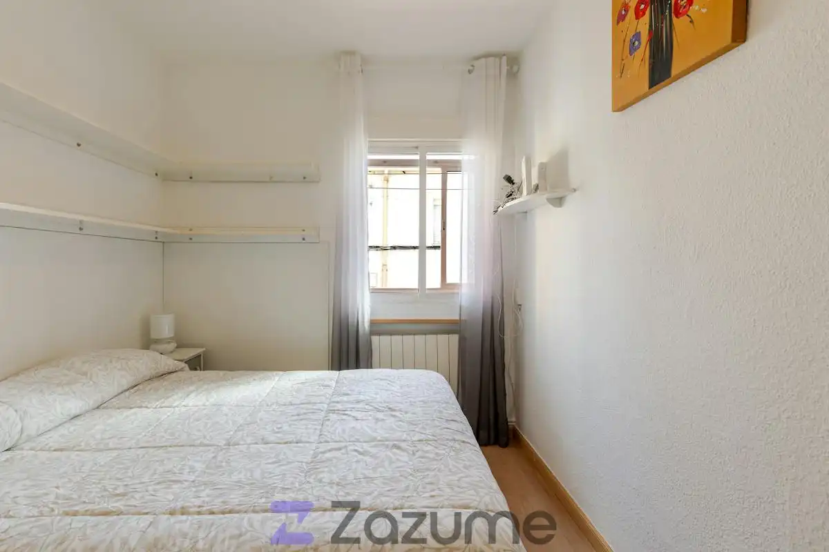 Bedroom of Flat for rent in Puente de Vallecas