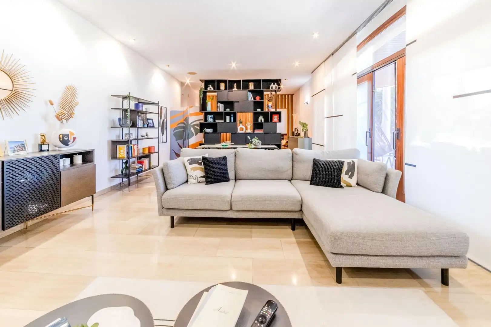 Sala de estar de Casa o chalet en venta en Cubelles con Aire acondicionado, Calefacción y Jardín privado