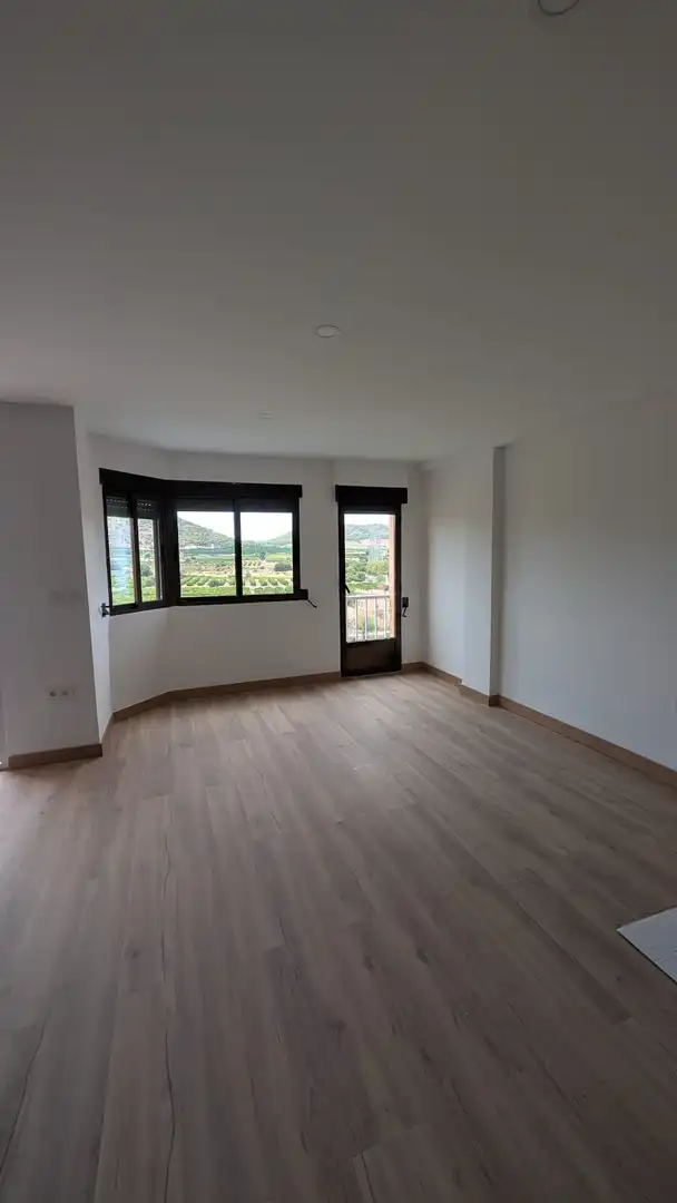 Flat with terrace to rent in Sagunto ciudad, imagen 2