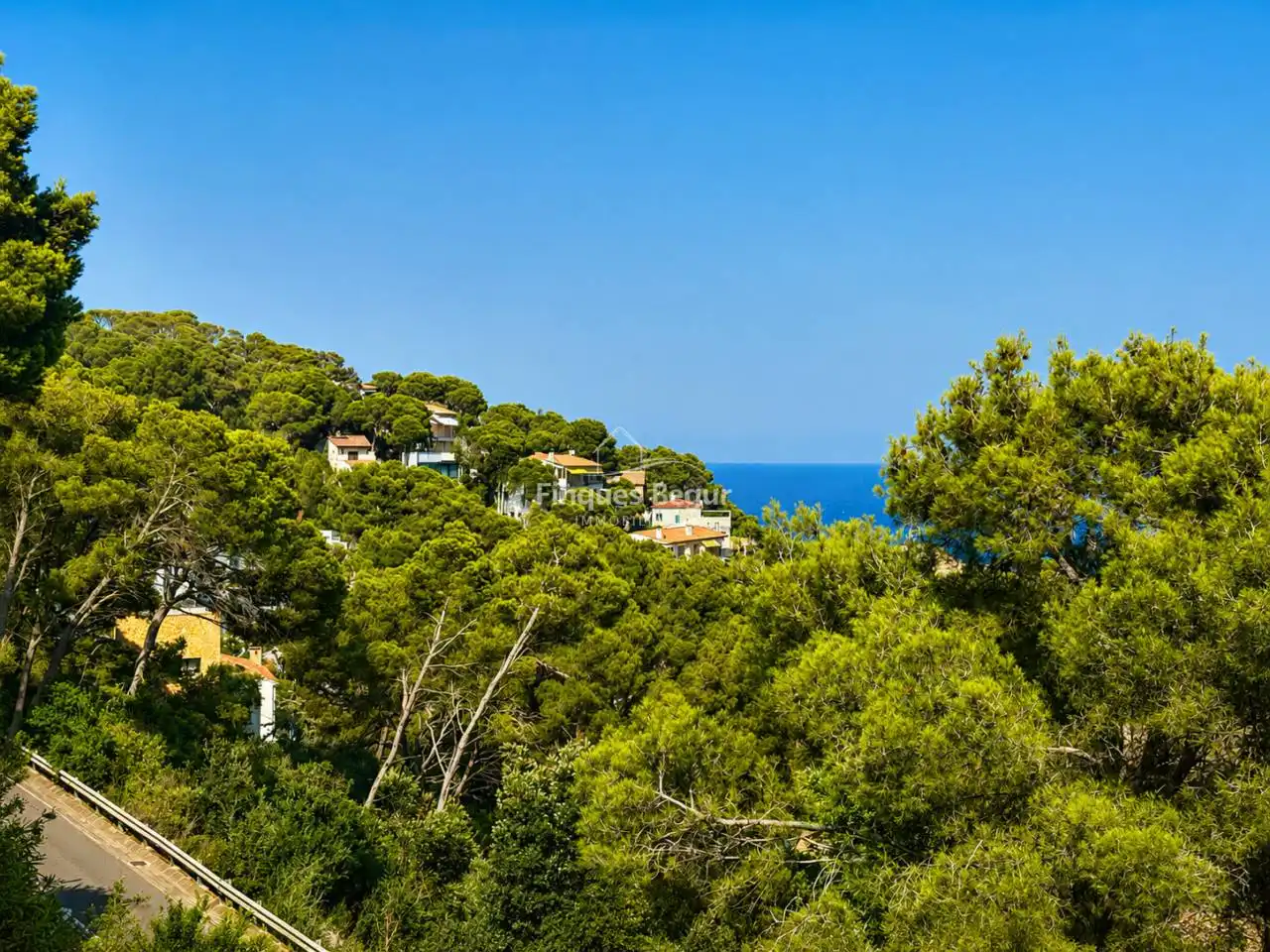 Vista exterior de Apartamento en venta en Begur con Terraza, Amueblado y Balcón