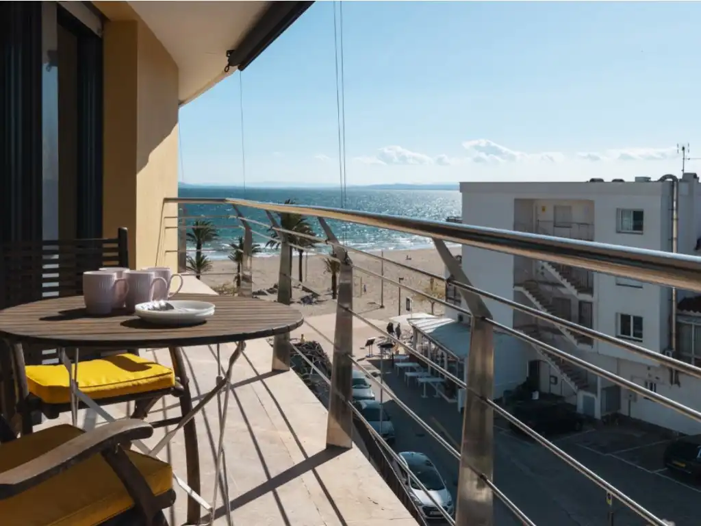 Terrace of Attic for sale in Roses  with Air Conditioner, Heating and Furnished