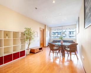 Living room of Flat for sale in  Barcelona Capital  with Air Conditioner