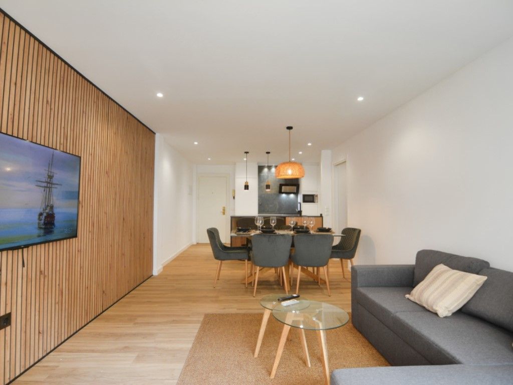 Sala d'estar de Pis en venda en Fuengirola amb Aire condicionat, Terrassa i Moblat