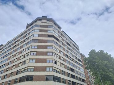 Pis amb ascensor en venda a Avenida Arlanzón